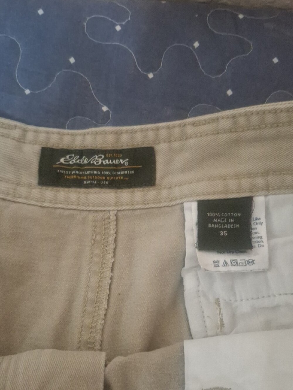 Eddie Bauer Men's Classic Cotton Shorts size 35 - Picture 2 of 6